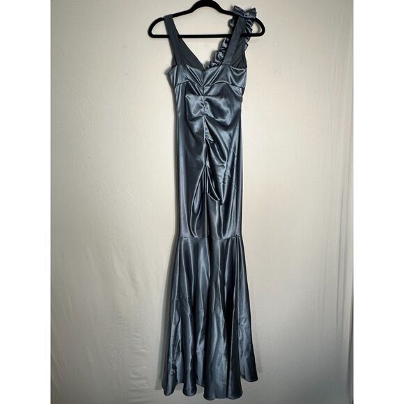 Stunning Blue/Silver Prom Dress Formal Dress Size 2 NWT - Picture 5 of 7